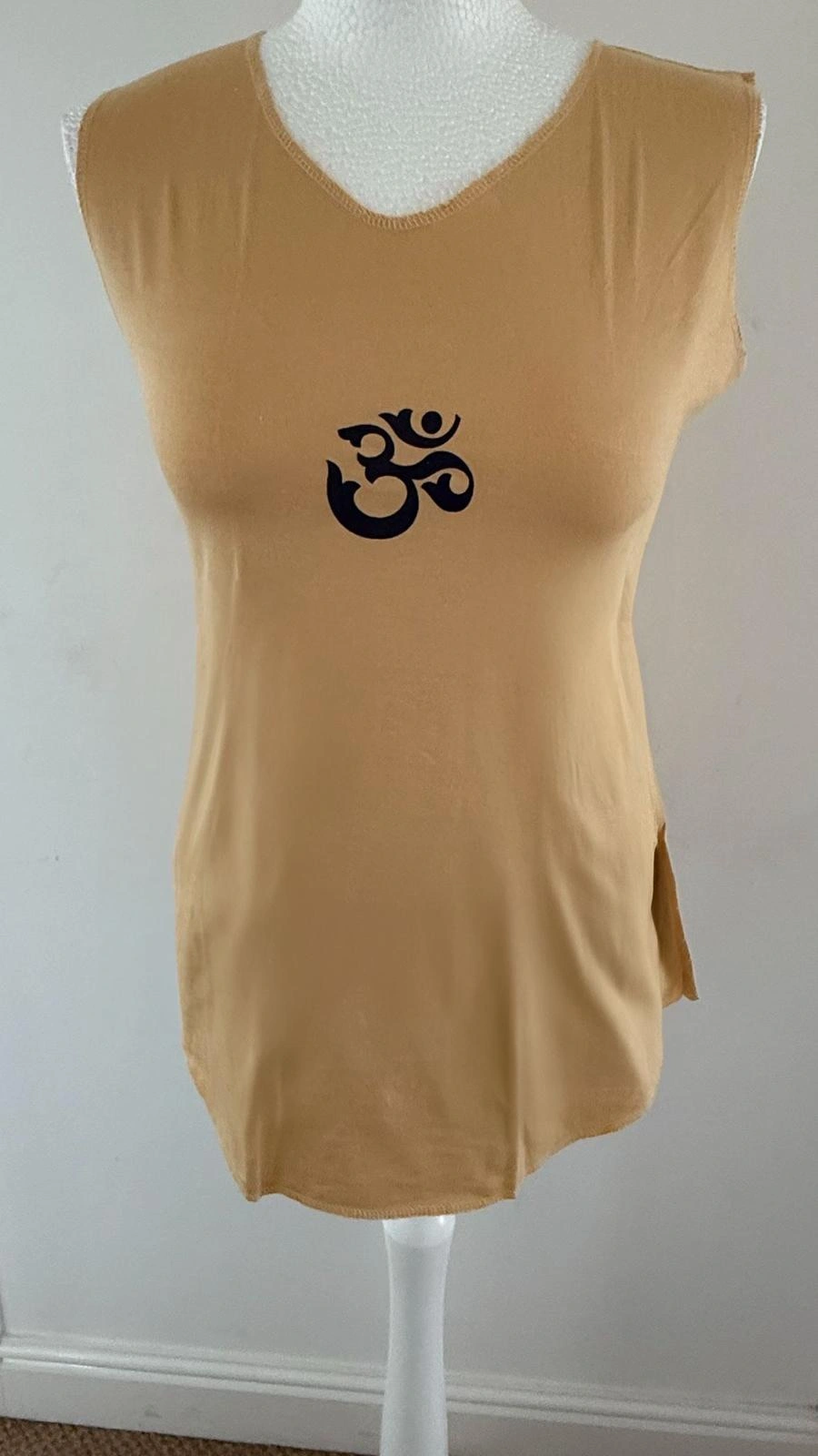 Yoga Tank Top - made from Organic Hemp, and Natural Dyes - Image 4